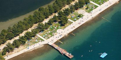 Выгодный летний отдых с лечением на море : курорт Струньян ,Словения , отель " Свобода"