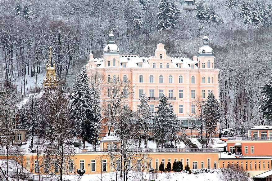 Отель «Palace» является одним из исторических отелей Карловых Вар.