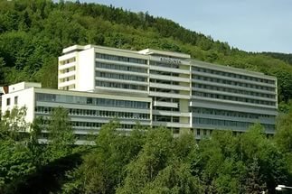 Радонотерапия , лечение в отеле Kurhotel Akademik Behounek  3*S на радоновом  курорте Яхимов, Чехия
