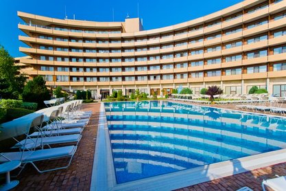 Грязелечение на море в Болгарии на курорте Поморие : отель"GRAND HOTEL POMORIE " 5* - цены от 883 евро на 7 ночей с лечением