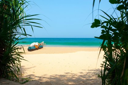 Аюрведа, панчакарма , лечение на Шри Ланке, южное побережье : аюрведический курорт- отель Surya Lanka Ayurveda Beach Resort  4* - цены от 2500 евро на 13 ночей