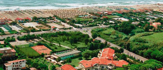 Элегантный отель с собственным термальным центром на побережье живописной Тосканы, всего в 150 м от песчаного пляжа. 