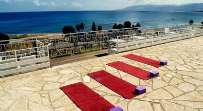 Йога туры, йога ретриты, йога детокс на о. Кипр, ЭКО-отель  Zening Resorts Elia Village, Латчи,Polis Latchi